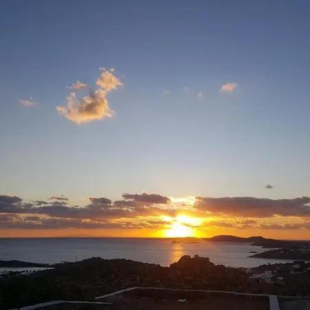 Empress فيلة بلاتيس يالوس