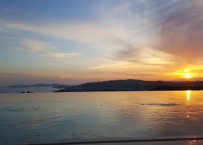 Empress Platis Yialos