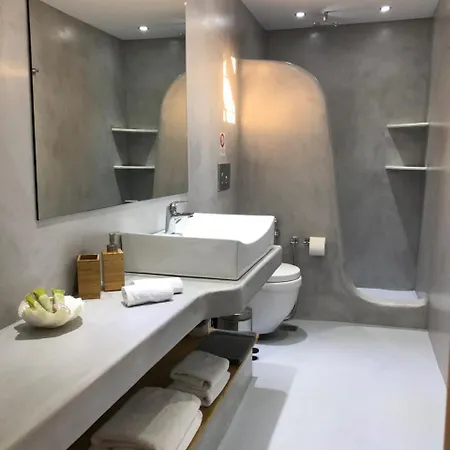 Empress Platys Gialos (Mykonos)